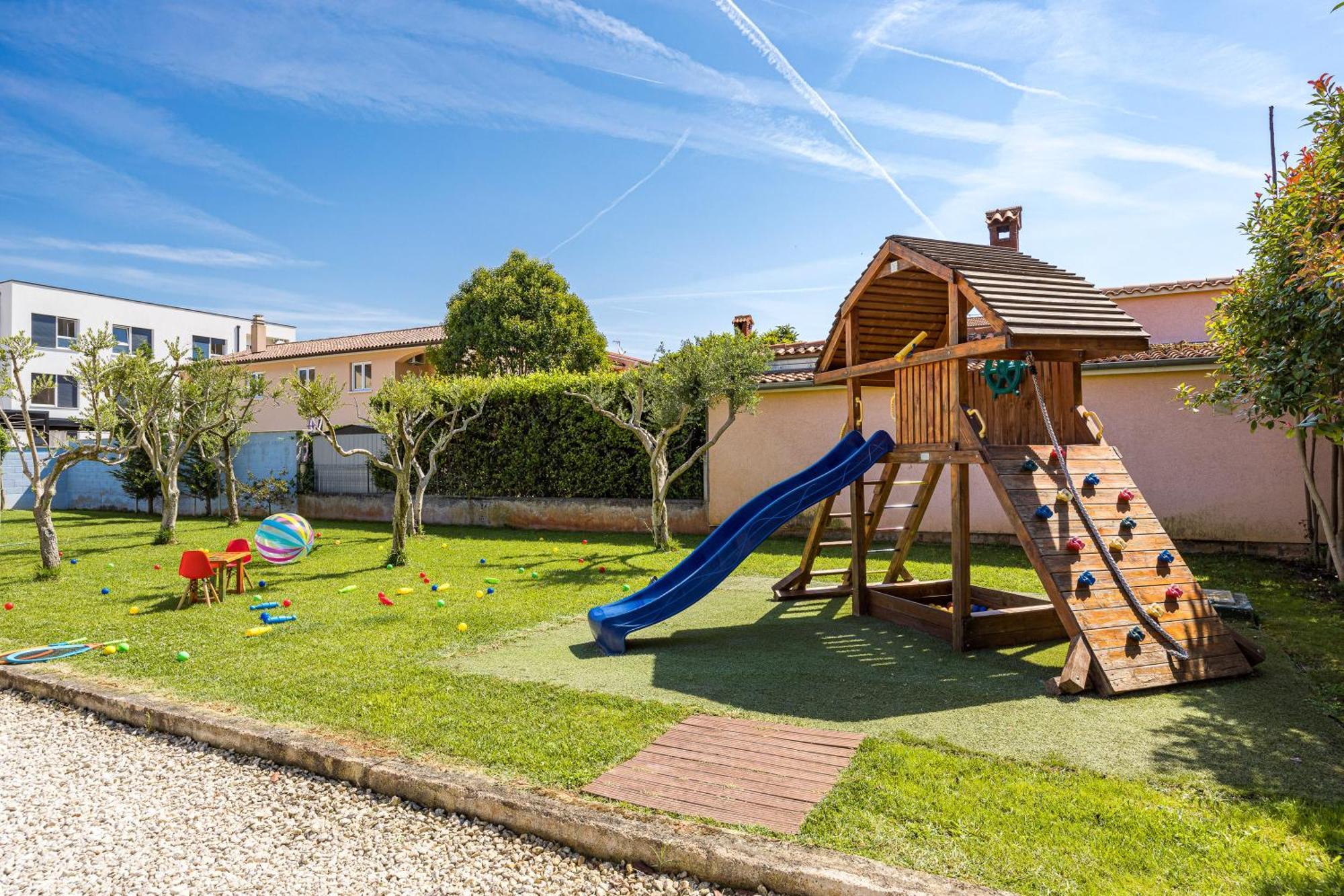Five Bedroom Villa Emily With Pool In Medulin Zewnętrze zdjęcie